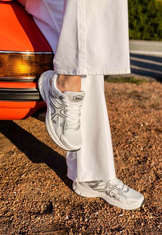 XV8H6274 nők Mexx tornacipő lilo/ezüst fehér