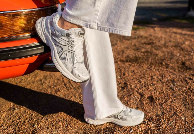 XV8H6274 nők Mexx tornacipő lilo/ezüst fehér