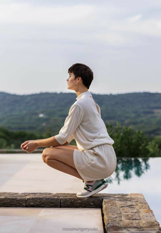 XV8H64 nők Mexx bő szabású rövidnadrág törtfehér bézs