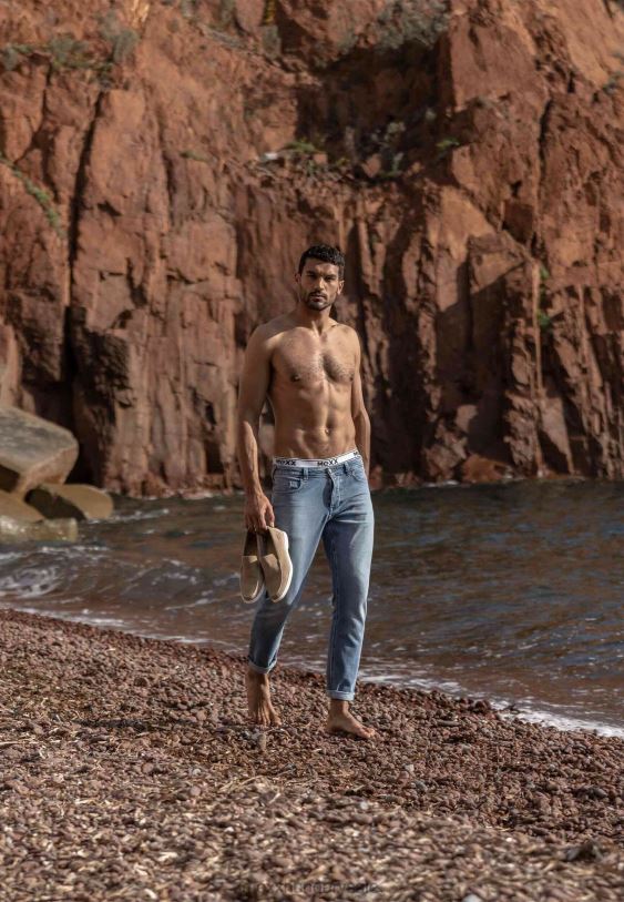 XV8H6498 férfiak Mexx derék közepén egyenes szárú farmer világos kő kék