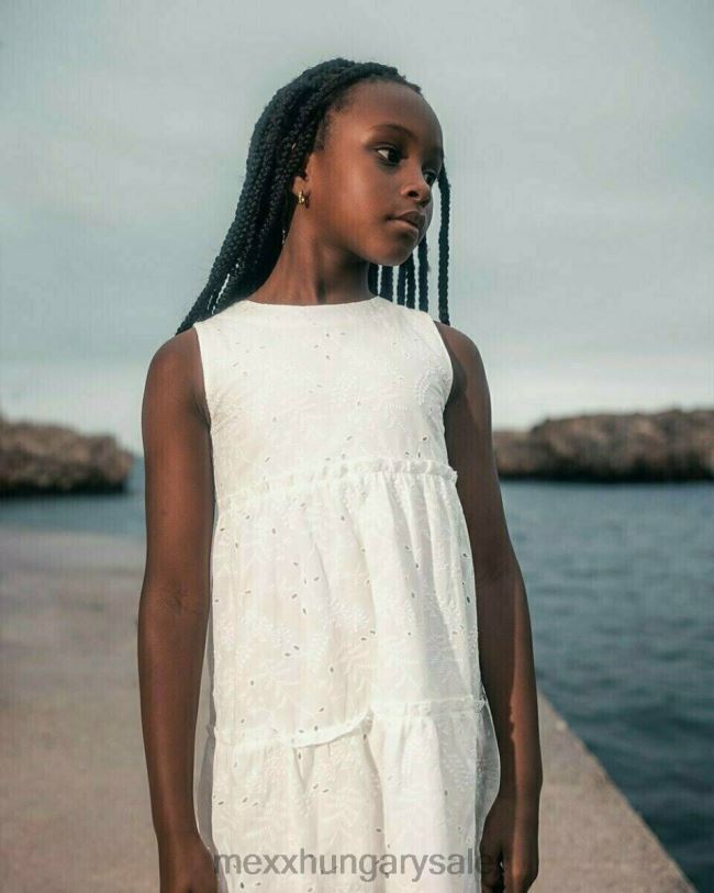 XV8H6863 lányok Mexx törtfehér broiderruha fehér